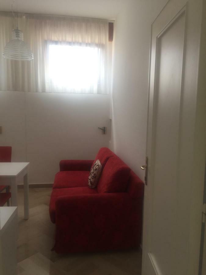 Historic Terrace Apartment Лече Екстериор снимка